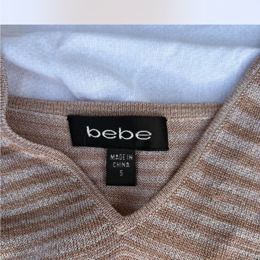 Bebe women’s V-Neck Sweater in Tan Stripes